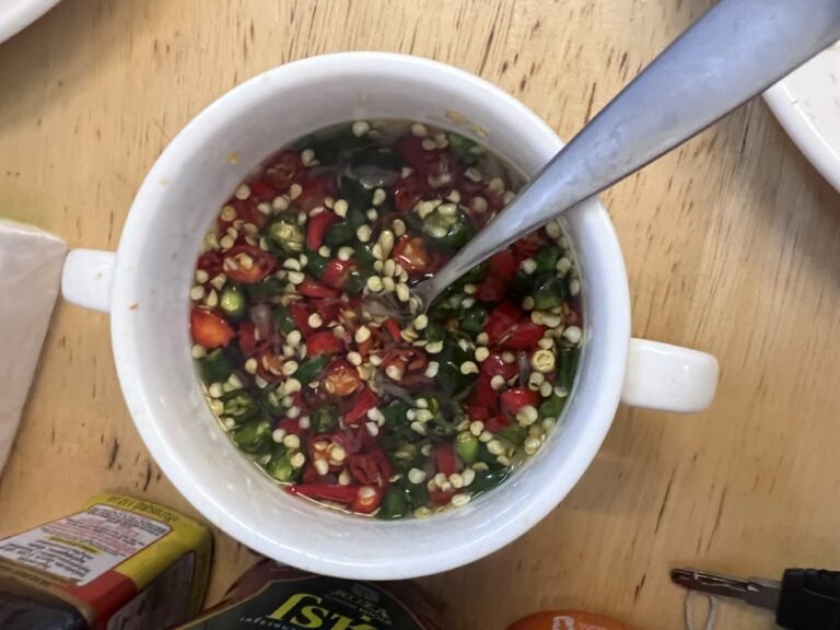 Original Thai Food Pad Krapao9 768x576