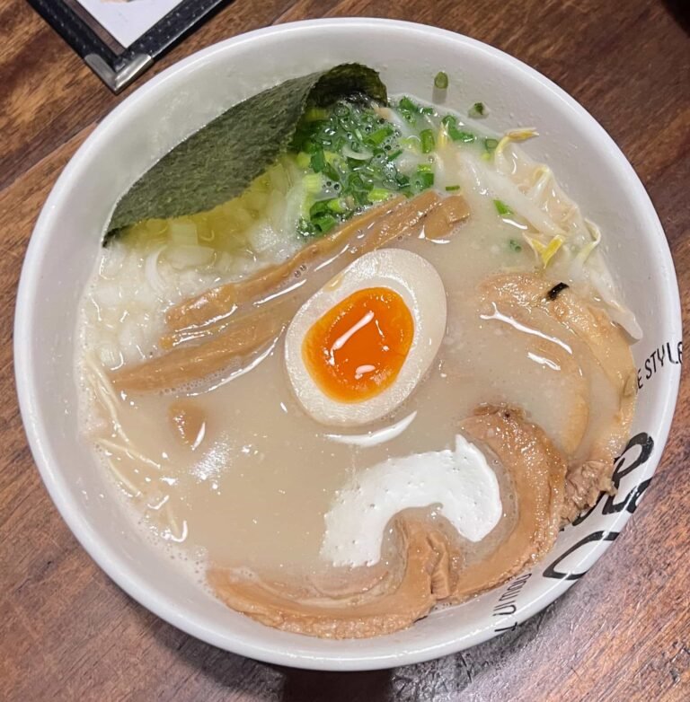 Ramen Ajisai Saphan Khwai00024 768x782