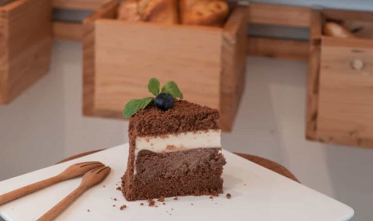 hwantsu creative cafe3 8.07.19 PM 768x455