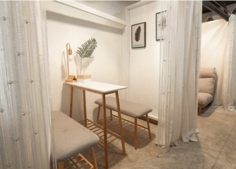 hwantsu creative cafe8 8.07.19 PM 768x549