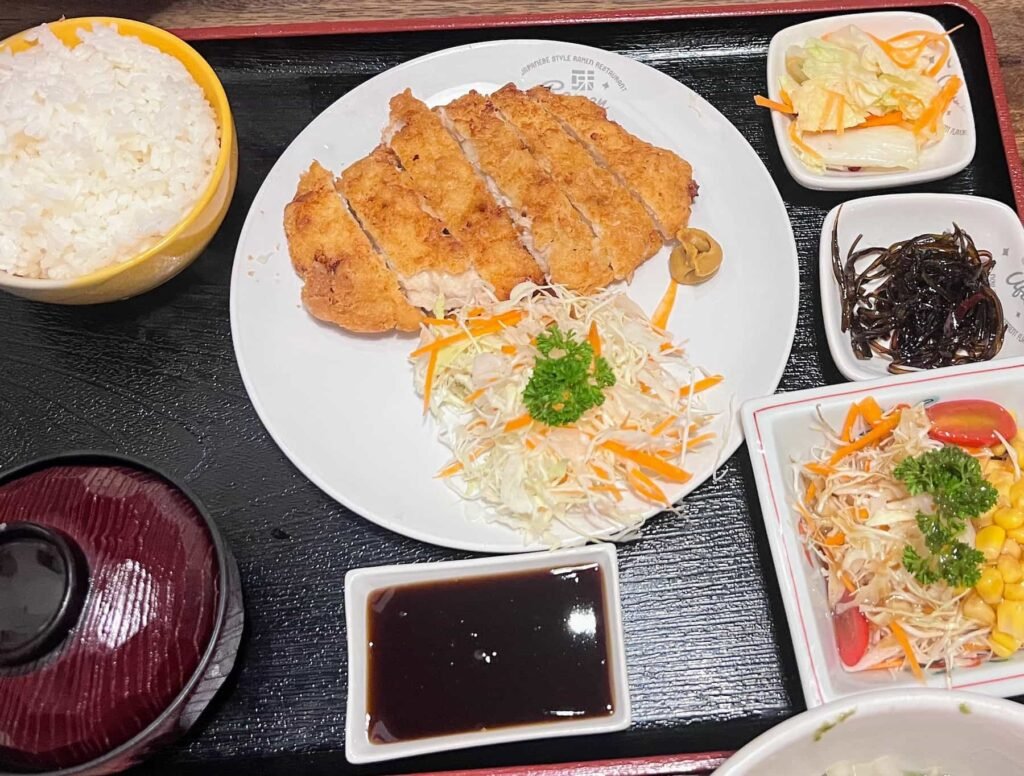 Lunch set: Chicken cutlet